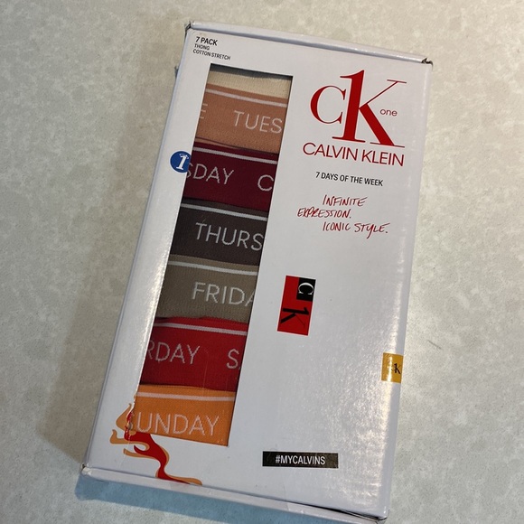 New Calvin Klein 7 Pack Days Of The Week Thongs size small⭐️⭐️⭐️⭐️ - Picture 12 of 16